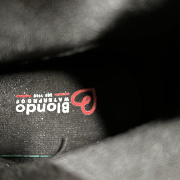 New Blondo Waterproof boots black size 9‎ - Picture 7 of 9